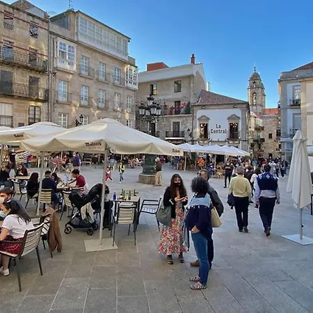 Duplex En El Corazon Del Casco Vello Vigues Vigo