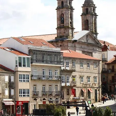 Duplex En El Corazon Del Casco Vello Vigues Daire Vigo