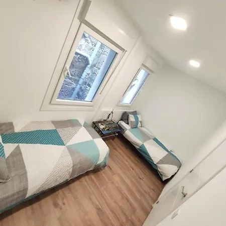 Apartamento Duplex En El Corazon Del Casco Vello Vigues Vigo