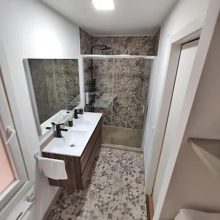 Apartamento Duplex En El Corazón Del Casco Vello Vigués